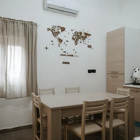 Luca Holiday home Catania